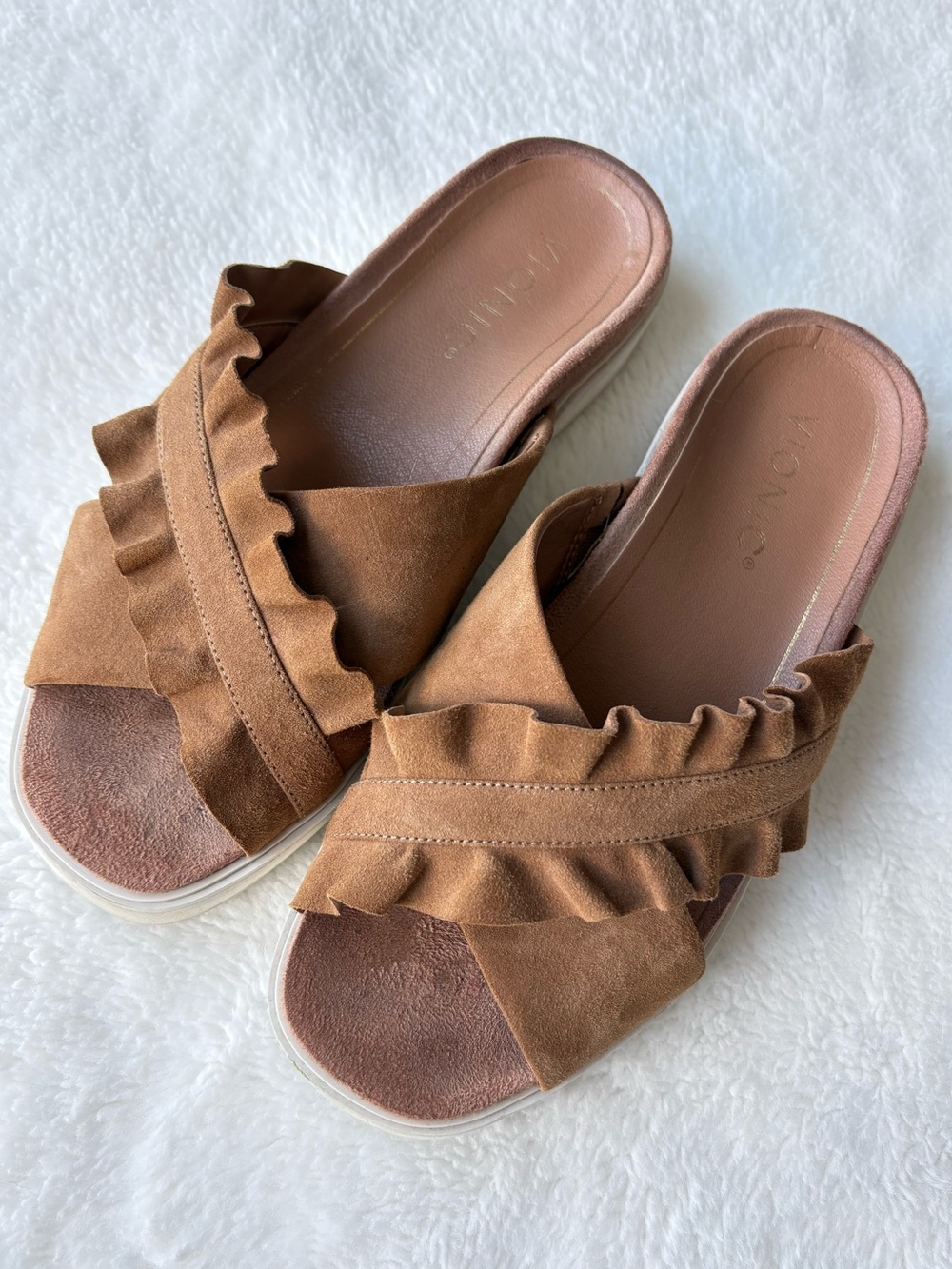 Vionic Azalea Suede Ruffle Slide Sandals Size 6